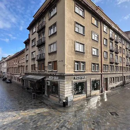 Location Air-conditioned Pozsony