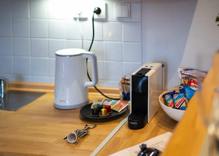 Location Air-conditioned *