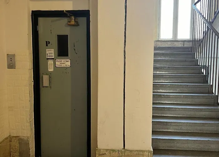 Location Air-conditioned